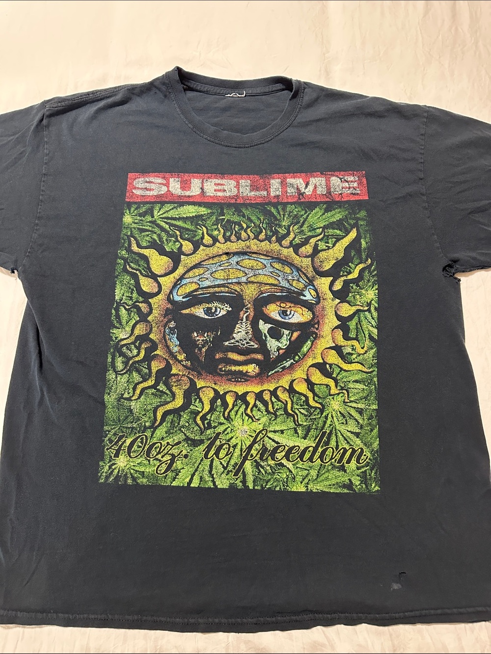 Sublime 40oz. To Freedom Graphic Tee – Vintage Style Band T-Shirt